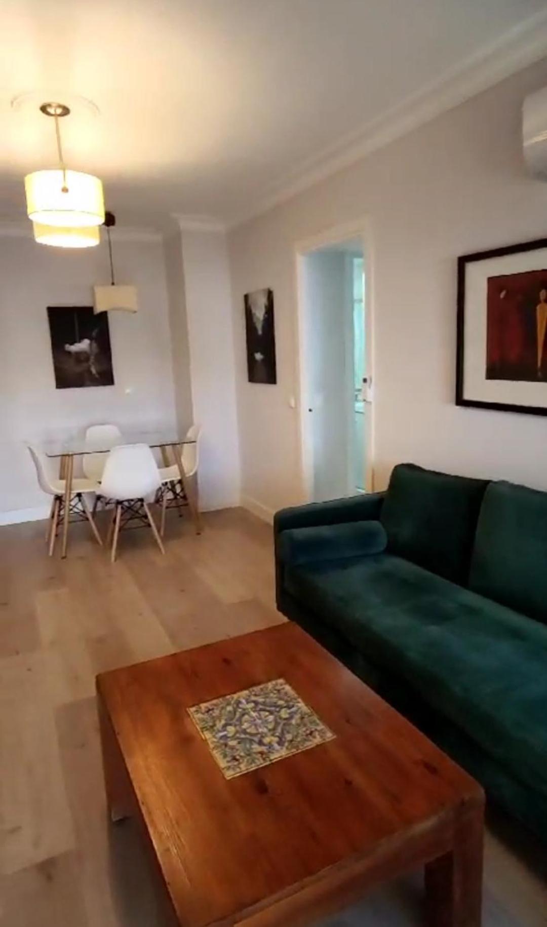 Apartamento Celia Sevilla Buitenkant foto